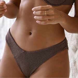 Vetchy gold laguna bottom, size large